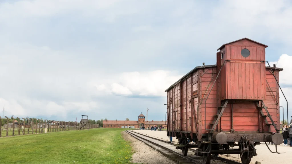 auschwitz tour